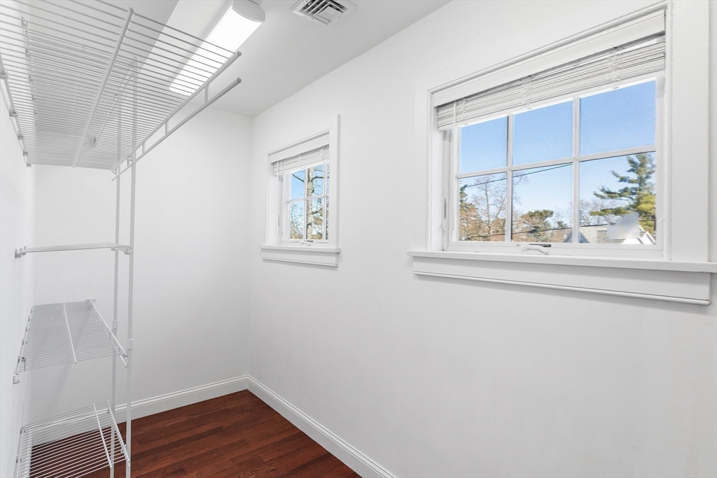 16 Chester Road North Reading, MA 01864 - Photo 19 of 39 Gallery Image 19