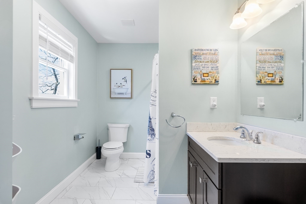 16 Chester Road North Reading, MA 01864 - Photo 25 of 39 Gallery Image 25