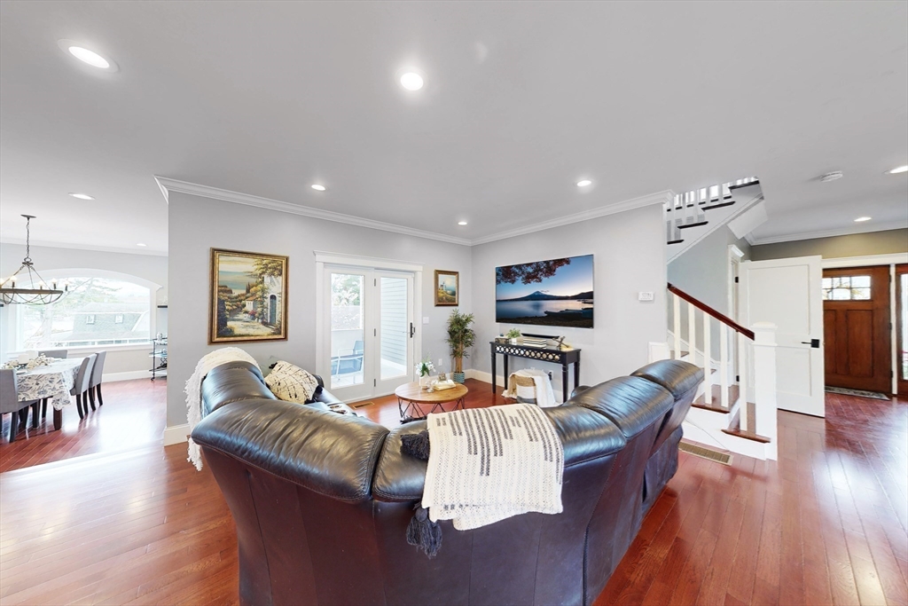 16 Chester Road North Reading, MA 01864 - Photo 6 of 39 Gallery Image 6