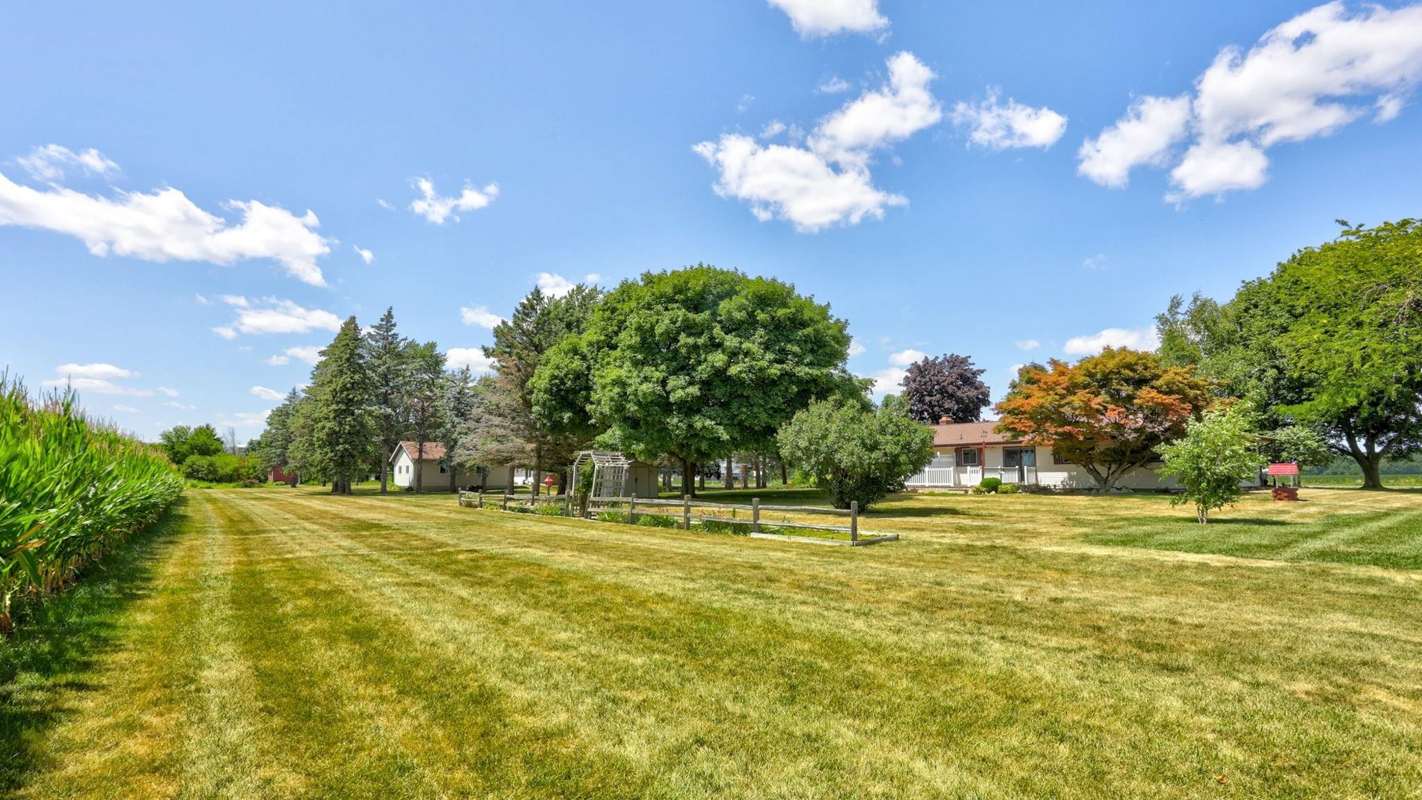 11248 Roedel Road Frankenmuth, MI 48734 - Photo 49 of 54 Gallery Image 49