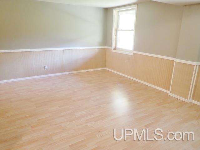 300 Indianhead Road Wakefield, MI 49968 - Photo 6 of 26 Gallery Image 6
