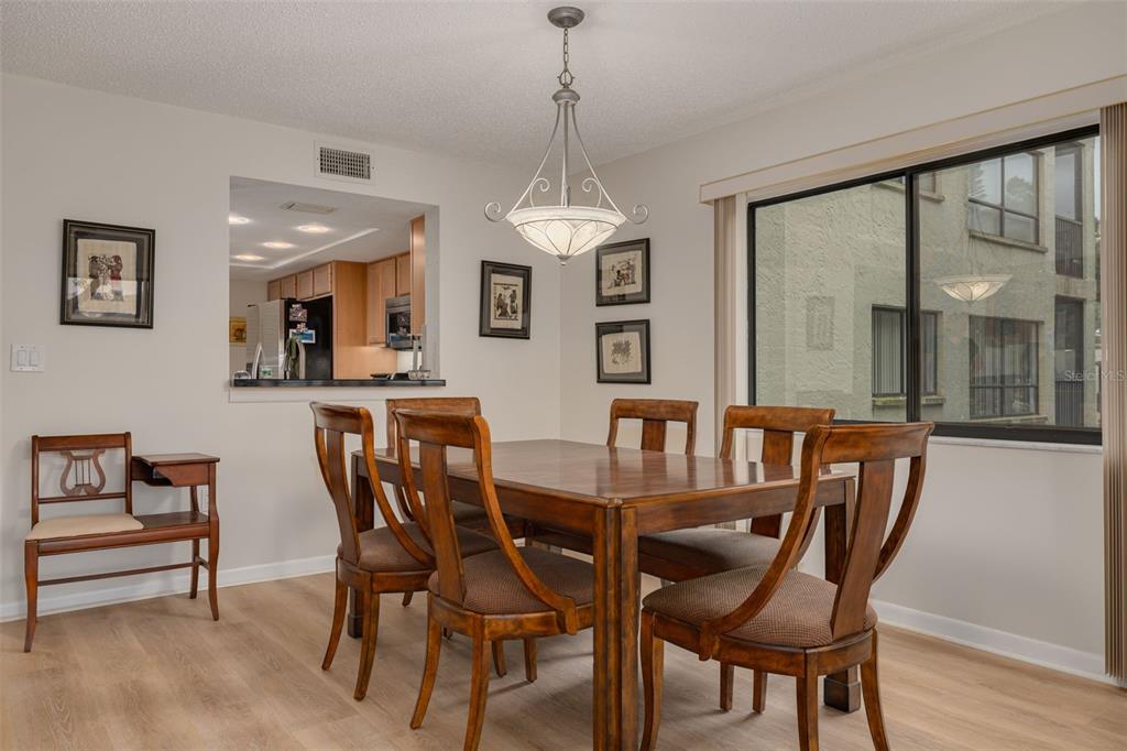 700 Starkey Road, Unit 323 Largo, FL 33771 - Photo 13 of 34 Gallery Image 13