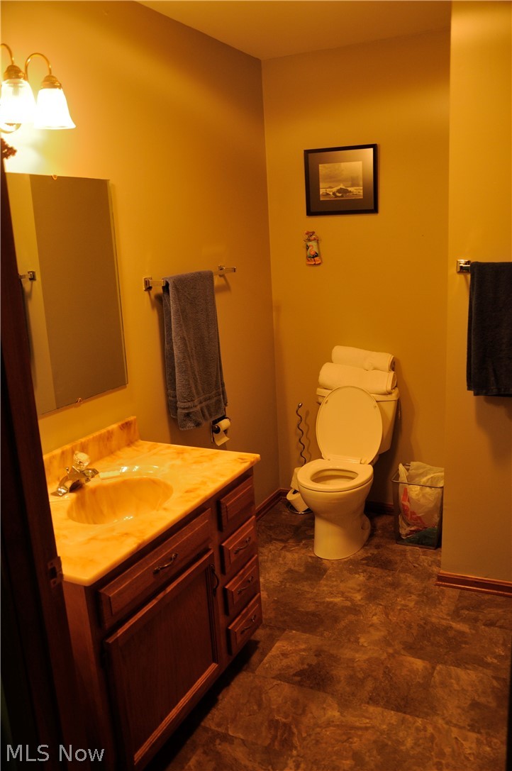 1565 Duffus Road Northeast Warren, OH 44484 - Photo 24 of 42