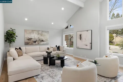 $3,650,000 | 17 Canary Court, Danville, CA 94526