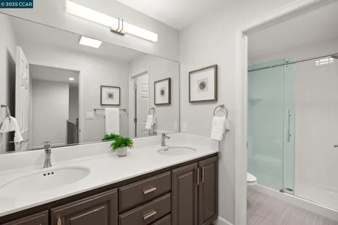 $3,650,000 | 17 Canary Court, Danville, CA 94526