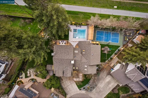 $3,650,000 | 17 Canary Court, Danville, CA 94526