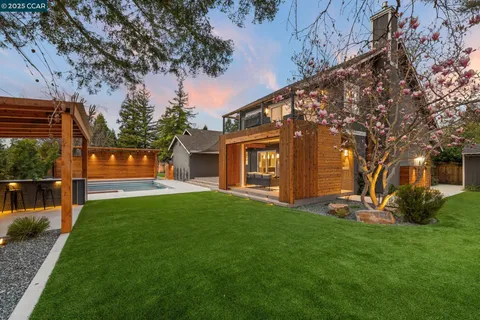 $3,650,000 | 17 Canary Court, Danville, CA 94526