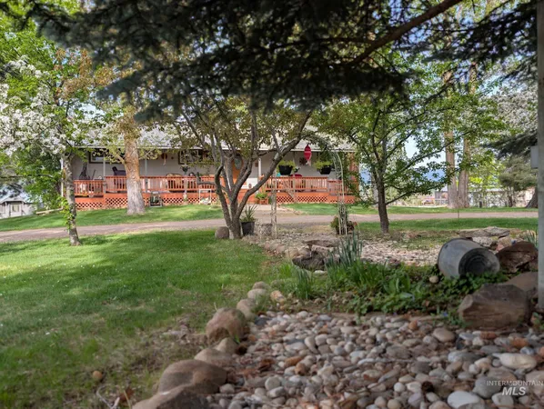 $685,000 | 2127 Highway 95, Council, ID 83612