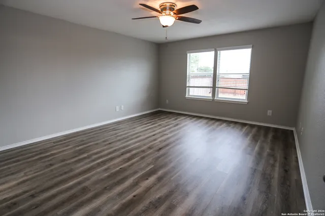 $1,895 | 320 Gatewood Cliff, Cibolo, TX 78108