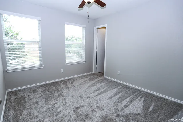 $1,895 | 320 Gatewood Cliff, Cibolo, TX 78108