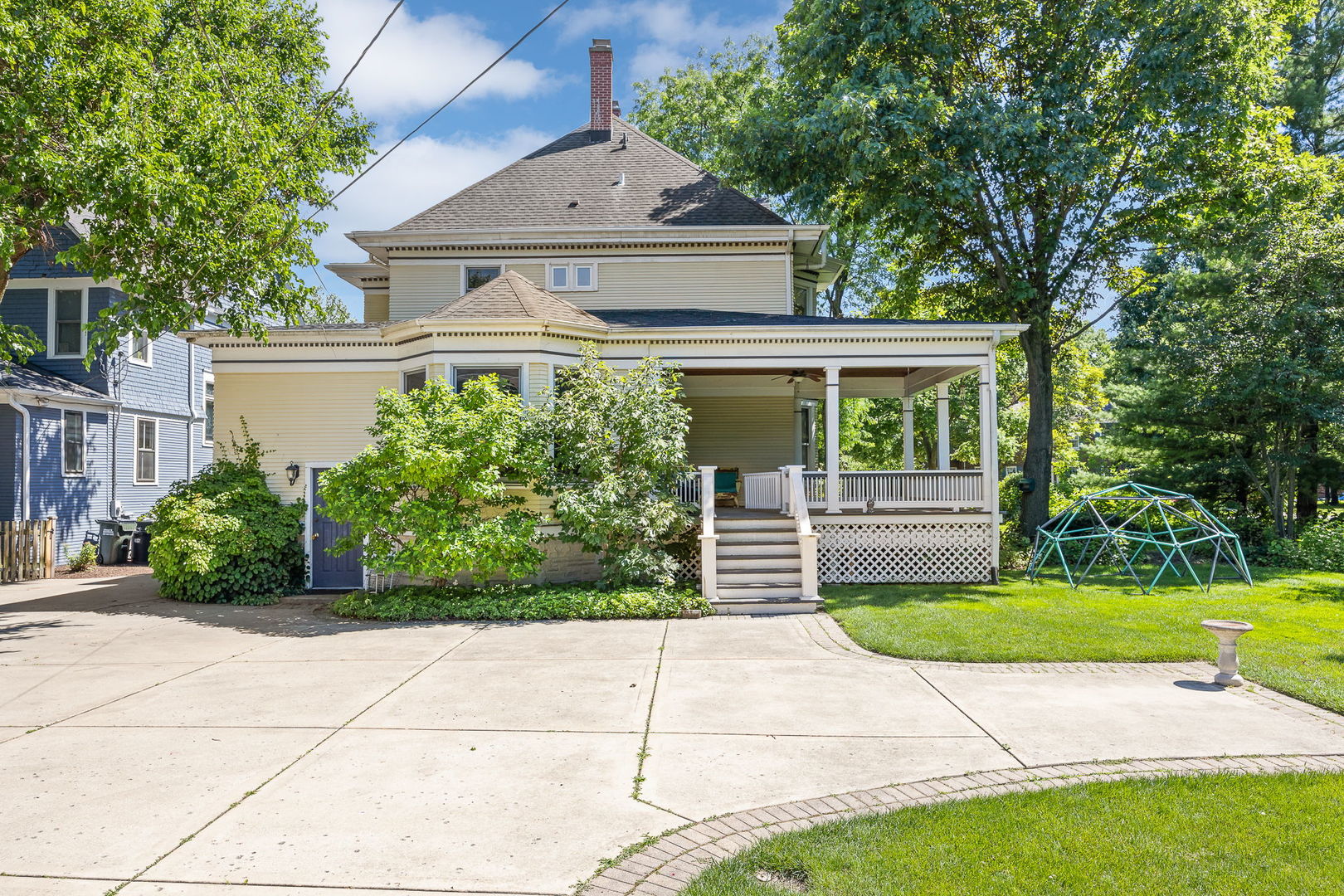 350 North Delaplaine Road Riverside, IL 60546 - Photo 35 of 50 Gallery Image 35