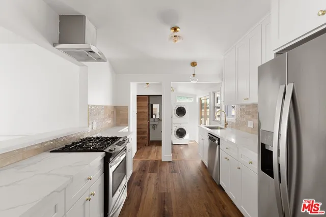 $1,095,000 | 2312 Oliveras Avenue, Altadena, CA 91001