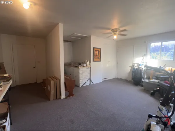 $285,000 | 304 Hillcrest Drive, John Day, OR 97845
