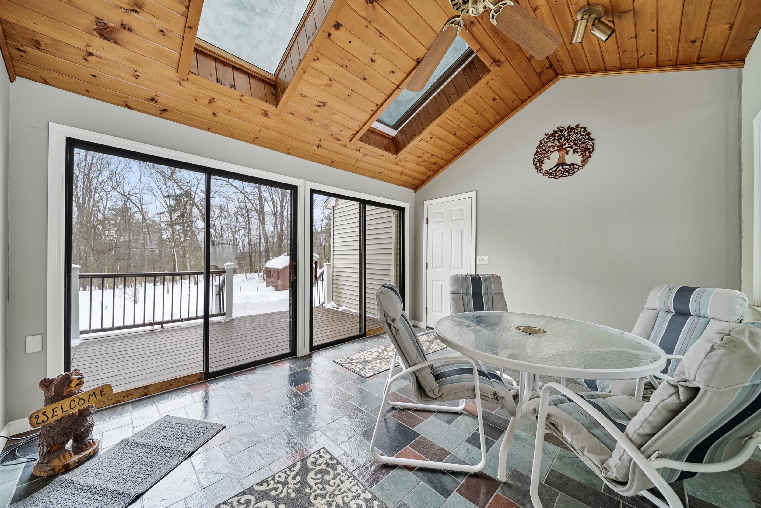 1285 Smyth Road Hooksett, NH 03106 - Photo 29 of 34