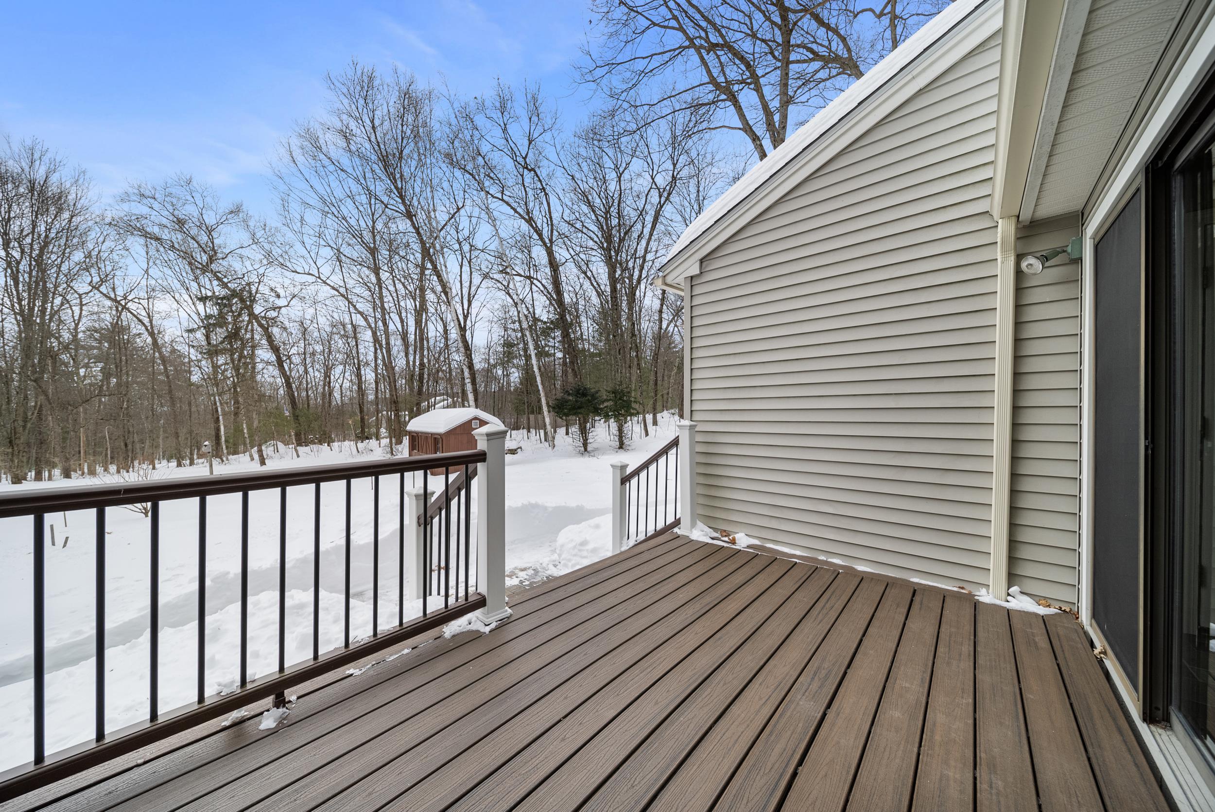 1285 Smyth Road Hooksett, NH 03106 - Photo 31 of 34