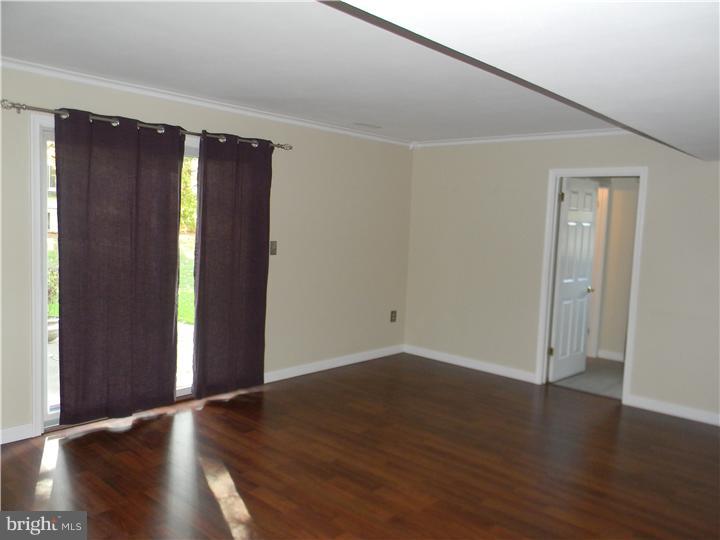 571 Flock Road Hamilton, NJ 08690 - Photo 8 of 23
