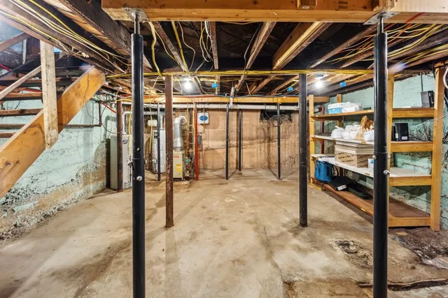 $1,600 | 3212 East Main Street, Unit 1, Endwell, NY 13760