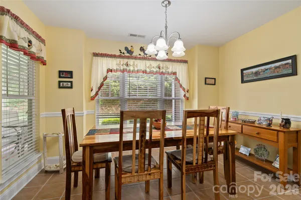 $485,000 | 66 Kenai Trail, Waynesville, NC 28786