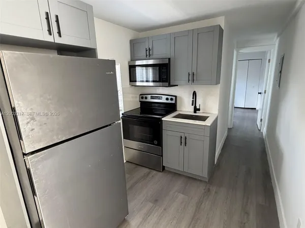 $1,500 | 638 Southwest 21st Avenue, Unit 2, Miami, FL 33135