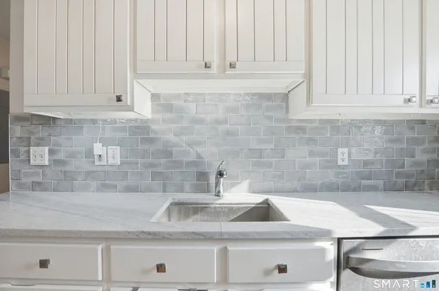 $250,000 | 40 Cornerstone Court, Unit 23, Southington, CT 06479