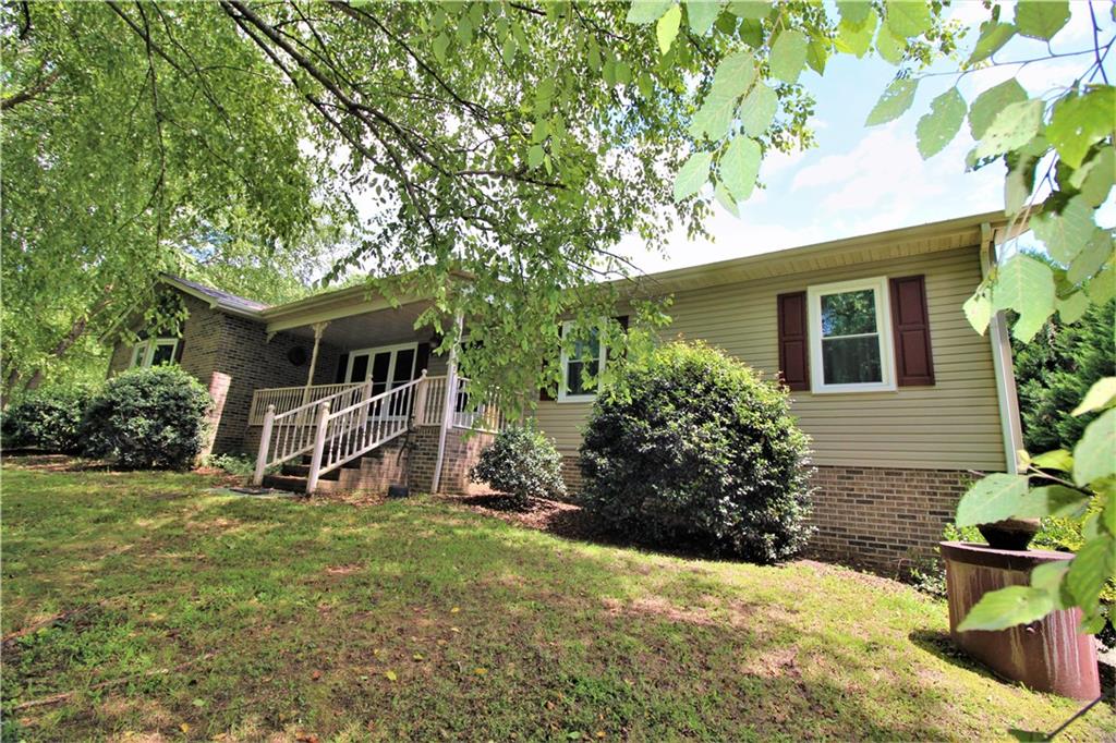 402 Georgetown Road Lenoir, NC 28645 - Photo 2 of 48 Gallery Image 2