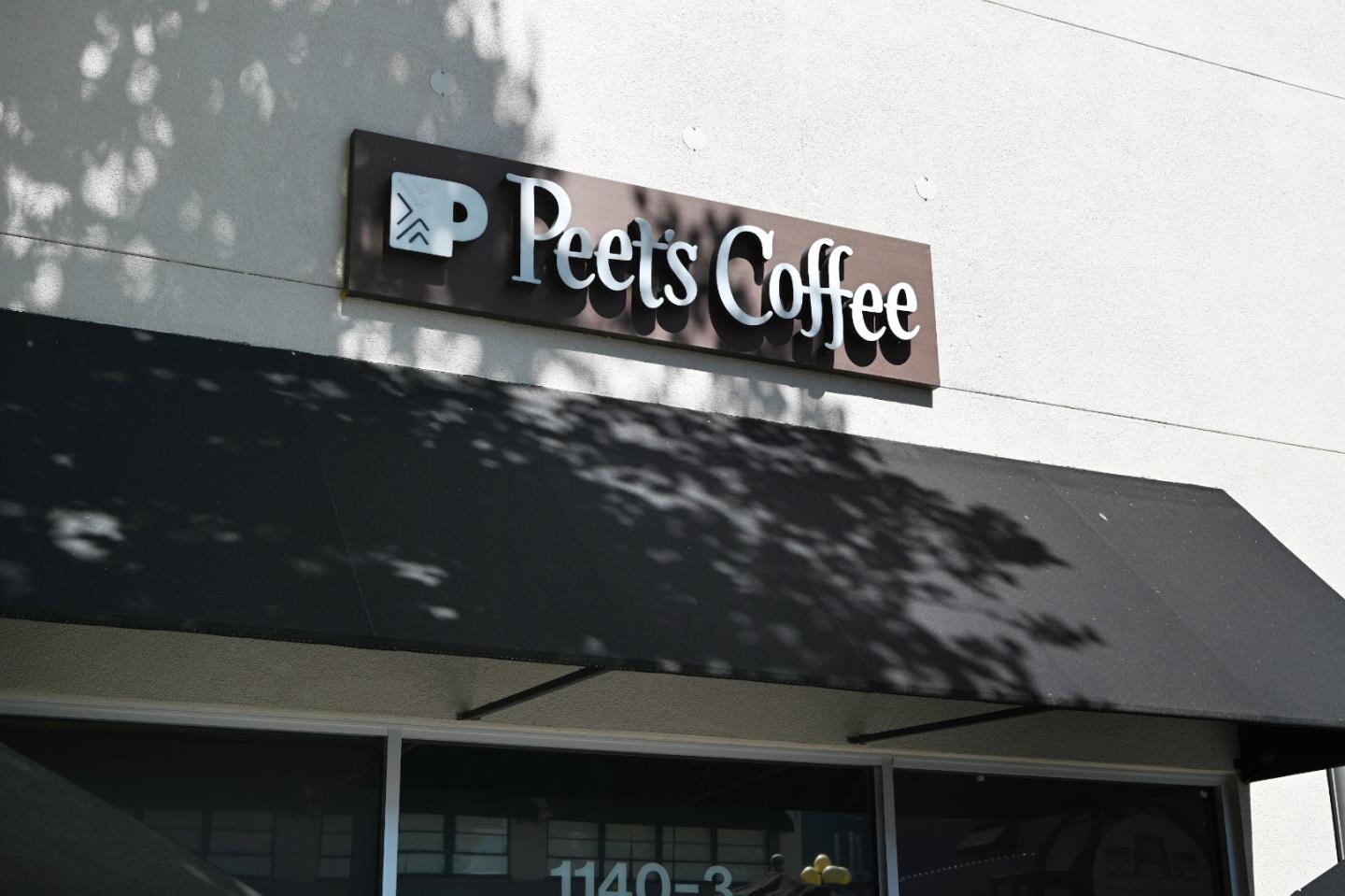 1663 Curtner Avenue San Jose, CA 95125 - Photo 48 of 57 a close up of a street sign