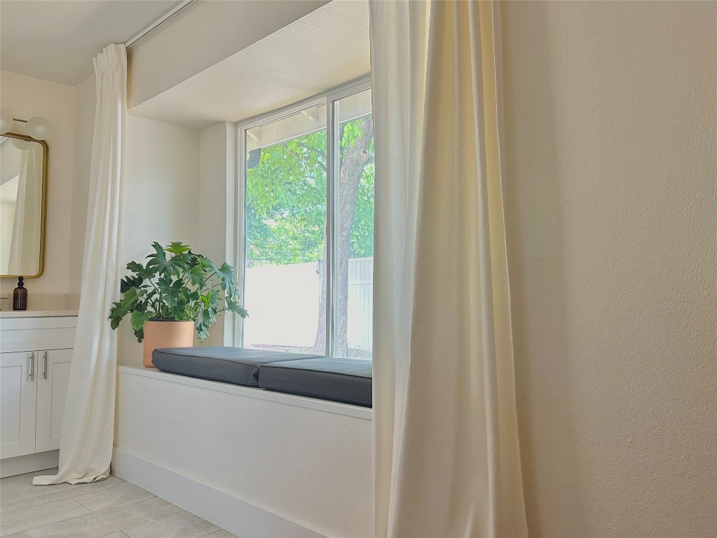 4504 West Village Court Austin, TX 78744 - Photo 13 of 18 a view of outdoor space and window