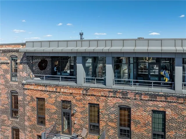 $650,000 | 251 Rocketts Way, Unit 510, Henrico, VA 23231