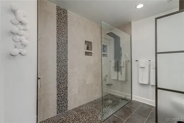 $650,000 | 251 Rocketts Way, Unit 510, Henrico, VA 23231