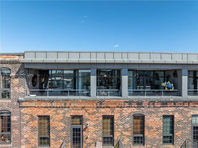 $650,000 | 251 Rocketts Way, Unit 510, Henrico, VA 23231