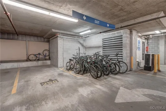 $650,000 | 251 Rocketts Way, Unit 510, Henrico, VA 23231