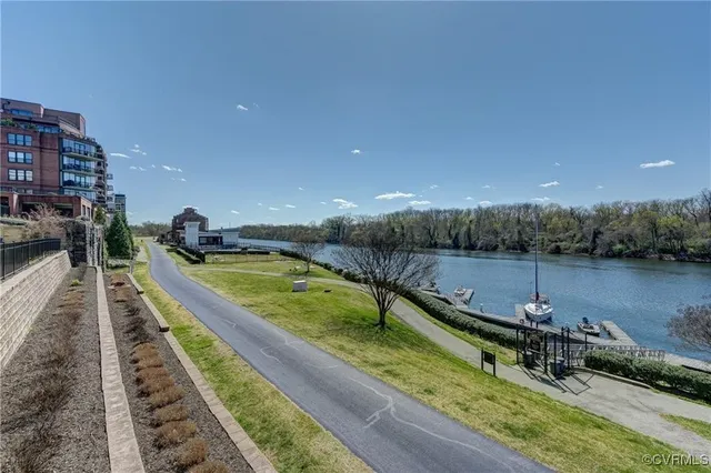 $650,000 | 251 Rocketts Way, Unit 510, Henrico, VA 23231