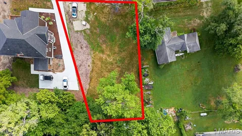 $145,000 | 1217 Kiefer Creek Road, Ballwin, MO 63021