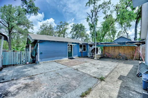 $280,000 | 615 McIntosh Street, Houston, TX 77009