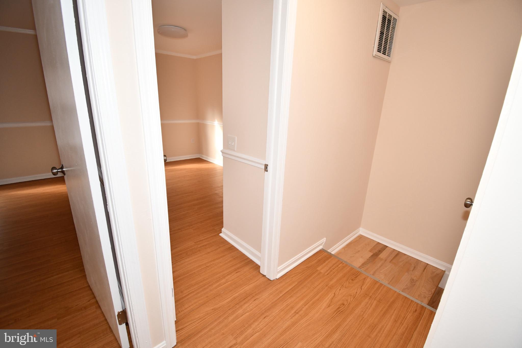 1666 Colonial Way Frederick, MD 21702 - Photo 27 of 62 Bright and inviting entryway space.
