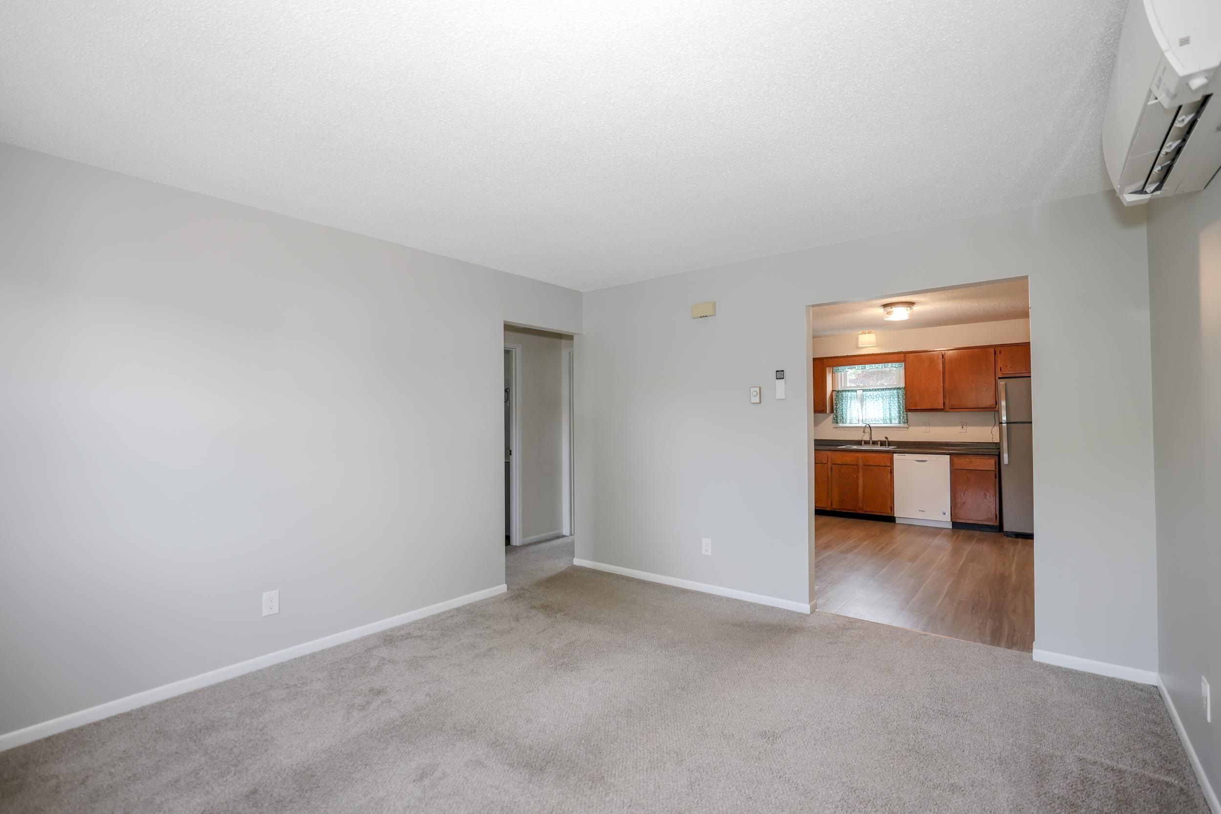 31 Springview Avenue, Unit 3 Manchester, NH 03103 - Photo 9 of 19 Gallery Image 9