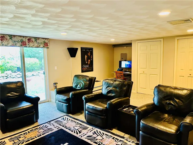 $484,900 | 11 College Hill Road, Unit 5B, Warwick, RI 02886