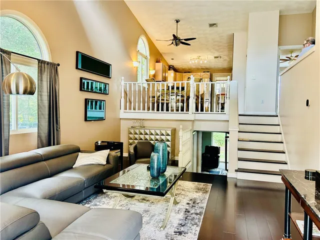 $484,900 | 11 College Hill Road, Unit 5B, Warwick, RI 02886