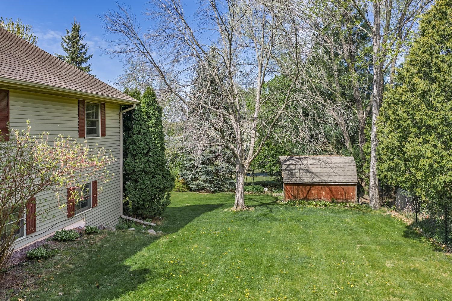 1827 Huntington Park Drive Reedsburg, WI 53959 - Photo 35 of 38