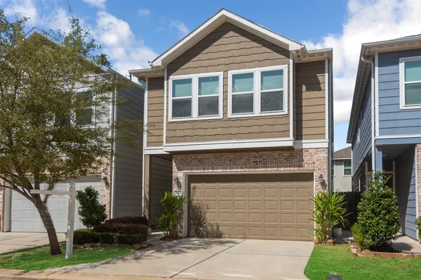 $309,900 | 5423 Camaguey Street, Houston, TX 77023