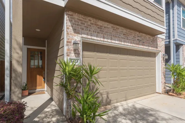 $309,900 | 5423 Camaguey Street, Houston, TX 77023