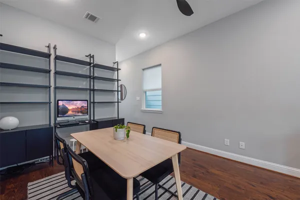 $309,900 | 5423 Camaguey Street, Houston, TX 77023