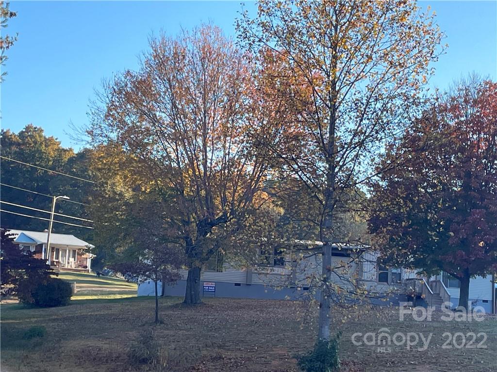 56 Luther Road Candler, NC 28715 - Photo 3 of 23 Gallery Image 3