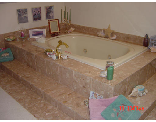 29 Abington Road, Unit 29 Danvers, MA 01923 - Photo 20 of 24 Gallery Image 20