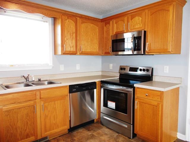 614 Avondale Road Oak Grove, KY 42262 - Photo 9 of 24 Gallery Image 9