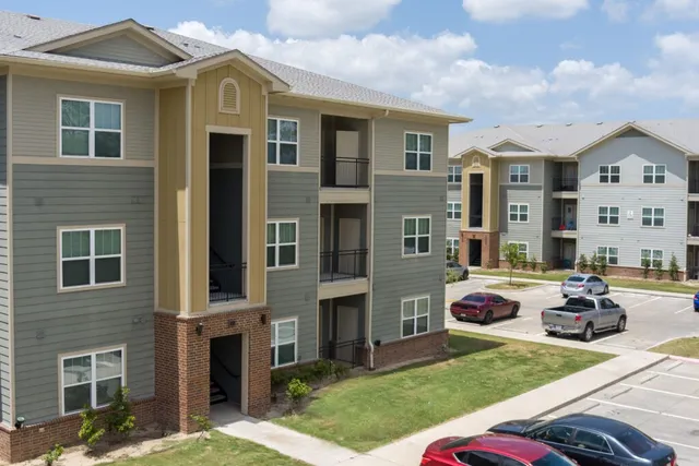 $1,018 | 4101 5th Avenue, Lake Charles, LA 70607