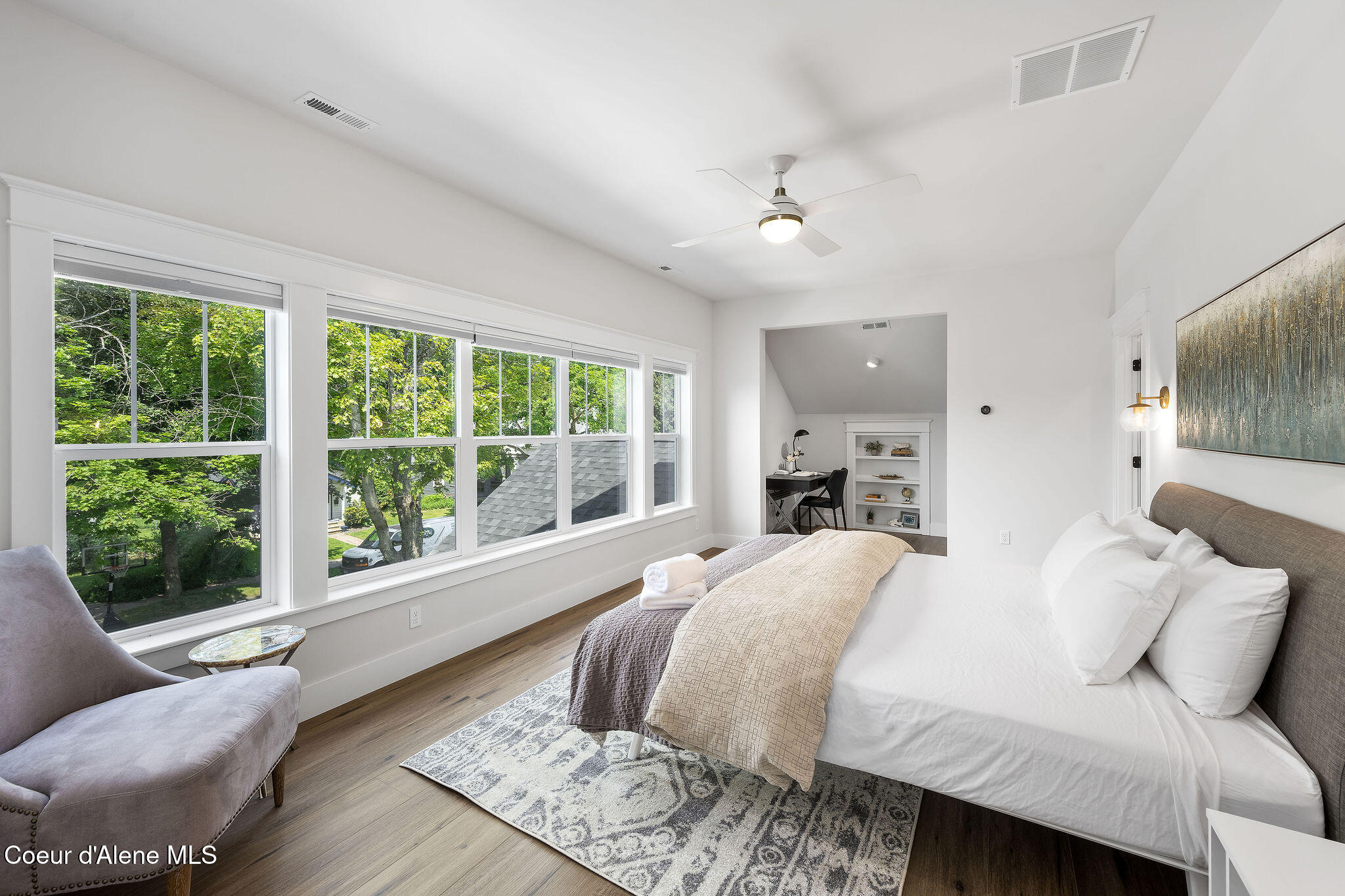 215 West Foster Avenue Coeur D'Alene, ID 83814 - Photo 16 of 45 DSC_9725