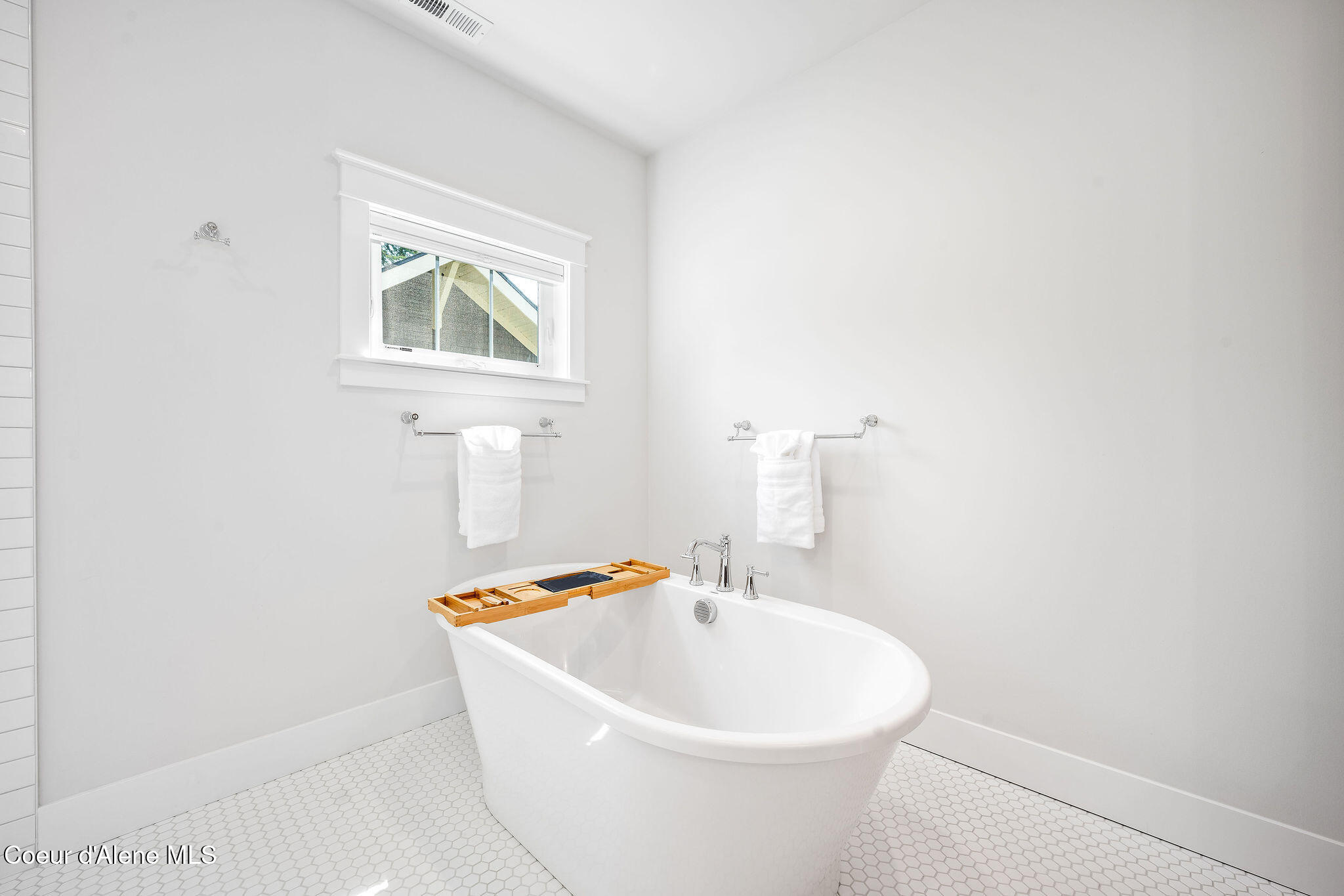 215 West Foster Avenue Coeur D'Alene, ID 83814 - Photo 18 of 45 DSC_9737