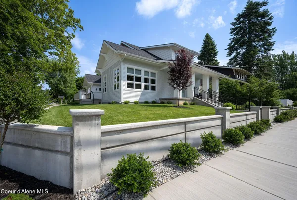 $1,845,000 | 215 West Foster Avenue, Coeur D'Alene, ID 83814