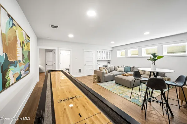$1,845,000 | 215 West Foster Avenue, Coeur D'Alene, ID 83814